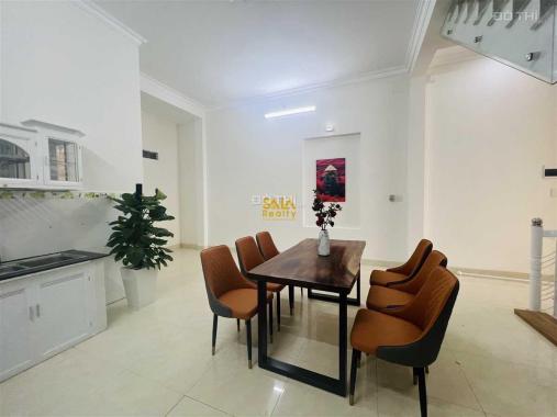 Bán nhà 3 lầu mặt tiền Nguyễn Đình Chiểu - đối diện dự án Thành phố Cà phê - chỉ 8,8 tỷ