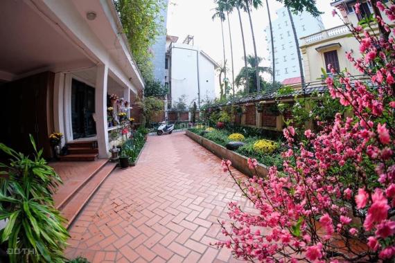 Bán Gấp Siêu Phẩm Ô Tô Tránh Kinh Doanh, Tô Ngọc Vân Tây Hồ DT 426M 4T MT 20M Giá 145Tỷ