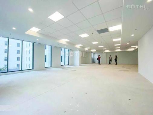 Bán tòa nhà văn phòng khu Bình Thạnh diện tích 658m2 đất có 7 tầng + sân thượng