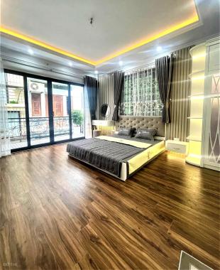 Bán nhà mặt phố TÂN MAI, HOÀNG MAI, 75M X 6T X 6M, GIÁ CHỈ 10 TỶ, Ô TÔ VÀO NHÀ, THANG MÁY