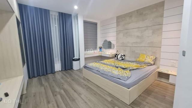 Bán nhà mặt phố TÂN MAI, HOÀNG MAI, 75M X 6T X 6M, GIÁ CHỈ 10 TỶ, Ô TÔ VÀO NHÀ, THANG MÁY