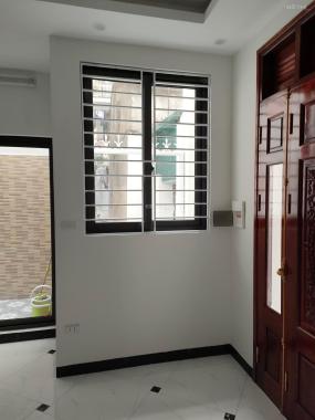 Bán nhanh nhà MP Nghĩa Dũng, giá 6.3 tỷ, 32m2x4T, nở hậu, căn góc