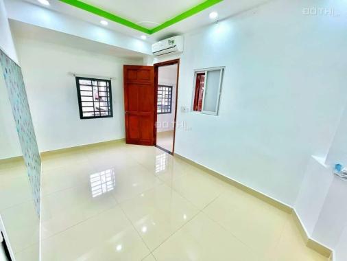 NHÀ ĐẸP LÔ GÓC 2 MẶT TIỀN ĐƯỜNG XE HƠI - GIÁ CHỈ 4 TỶ