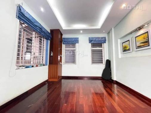 Bán nhà lô góc ngõ 280 phố lạc long quân 39m2 4.2 tỷ