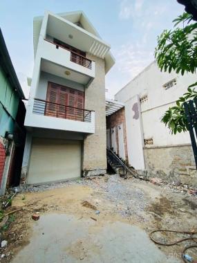Bán nhà mặt đường số 28 phường Cát Lái gần chợ Cây Xoài Q.2 (235m2) 17 tỷ Lh. 0918 481 296