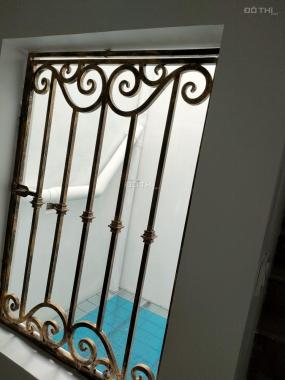 Bán gấp nhà đẹp giá rẻ Bạch Đằng 24m sổ đỏ,25m Tầng2, 4 tầng, mặt tiền 2.7m, 2.95 Tỷ Hoàn Kiếm.