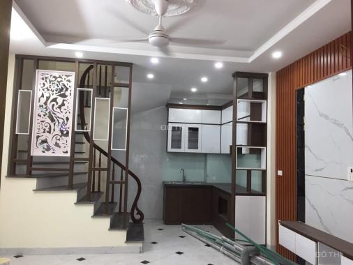Tôi cần bán nhà Hữu Lê Hữu hòa 35m2 4.5 tầng 2.27 tỷ