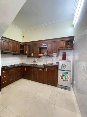 Ô tô đỗ ngõ cực rộng gần 40m2 4 tầng nhỉnh 3 tỷ Kiến Hưng Hà đông
