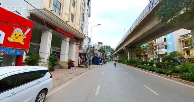 Bán nhà mặt phố Yên Lãng, Đống Đa, 251m2, mặt tiền 11m, sổ 1 chủ nở hậu, cho thuê và ở, giá 105 tỷ