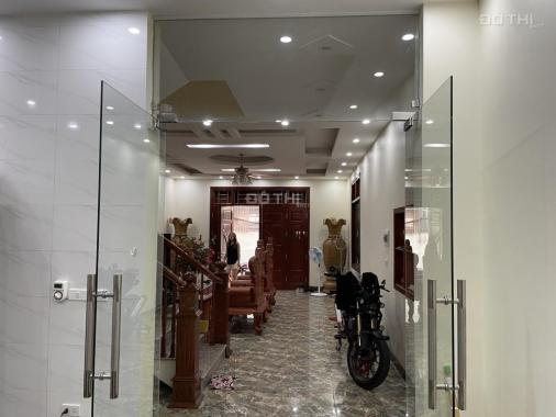 NHÀ ĐẸP MẶT PHỐ NGỌC THỤY – 5 TẦNG THANG MÁY - SỐNG ĐẢNG CẤP