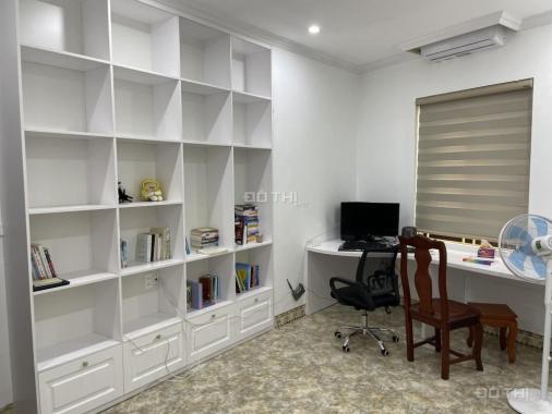 NHÀ ĐẸP MẶT PHỐ NGỌC THỤY – 5 TẦNG THANG MÁY - SỐNG ĐẢNG CẤP