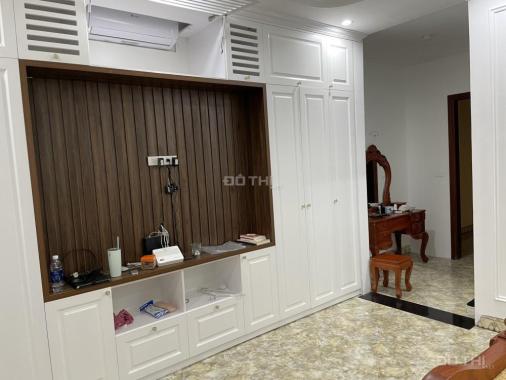 NHÀ ĐẸP MẶT PHỐ NGỌC THỤY – 5 TẦNG THANG MÁY - SỐNG ĐẢNG CẤP