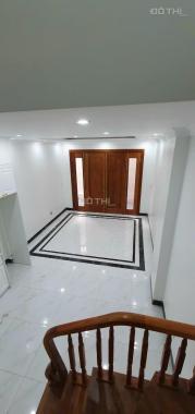 Bán nhà đẹp tại Hồ Tùng Mậu, phường Phú Diễn, Quận Bắc Từ Liêm, Hà Nội xây 5 tầng