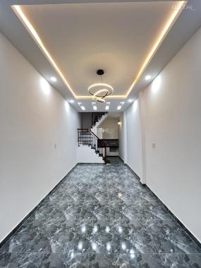 Nhà 2 tầng HXH gần CV làng hoa - Gò Vấp - nhỉnh 4 tỷ