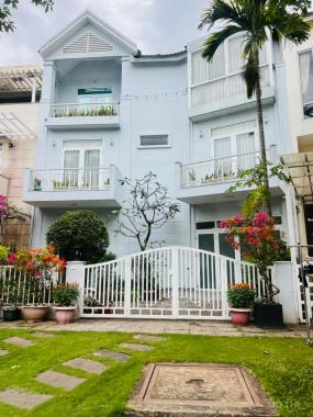 Bán biệt thự vị trí nằm trong tổ hợp dự án The Garland - Feliza, Quận 9