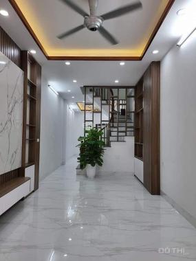 Chủ cần bán gấp nhà 40m 4 tầng ô tô đỗ qua nhà đỗ dừng thoải mái nhỉnh 3 tỷ