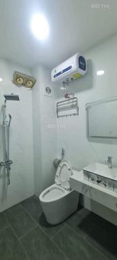 Chủ cần bán gấp nhà 40m 4 tầng ô tô đỗ qua nhà đỗ dừng thoải mái nhỉnh 3 tỷ