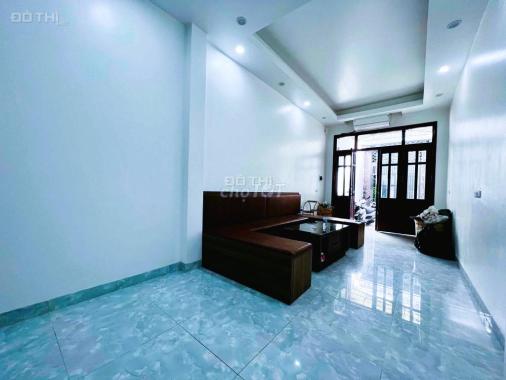 Nhà Âu Cơ 120m2 tặng nhà 2 tầng kiên cố, chỉ 4.2 tỷ