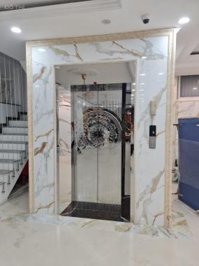 Bán nhà mặt phố Bảo Khánh, HK 60m, 6T có TM, MT5m, ô tô, KD, 70 tỷ. LH: 0366051369