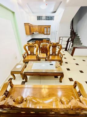 Bán nhà Nguyễn Khang, Cầu Giấy 46m2 xây 5 tầng, cách đường ô tô 10m giá 4,95 tỷ