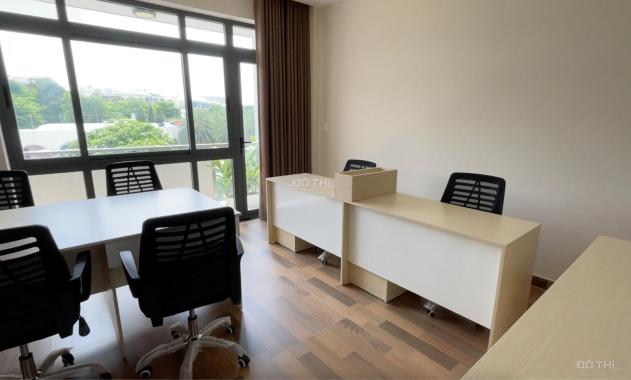 Cho thuê văn phòng, full nội thất, có trang bị phòng họp, khu vực tiếp khách, bàn ăn cho nhân viên