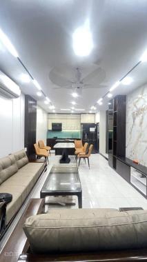 Ở đây có nhà mặt phố giá cực rẻ cần bán nhanh