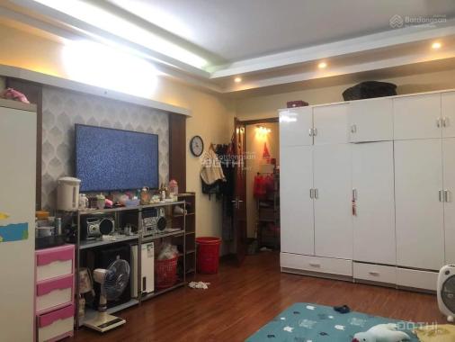 Bán nhà riêng tại đường Mạc Thái Tổ, Phường Yên Hòa, Cầu Giấy, Hà Nội diện tích 55m2 giá 17.2 tỷ