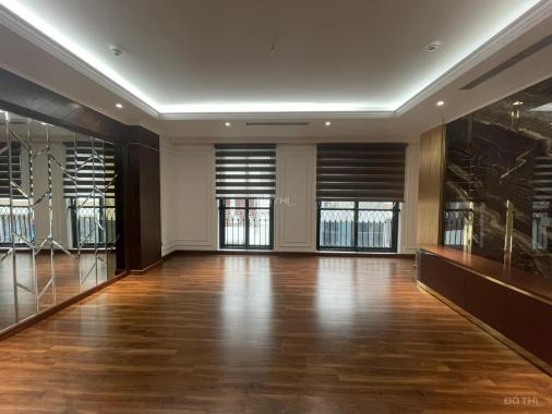 Cần bán gấp nhà phố Dương Khuê 94m2, 8T, MT 9.5m thang máy, phân lô vỉa hè ô tô tránh, kinh doanh