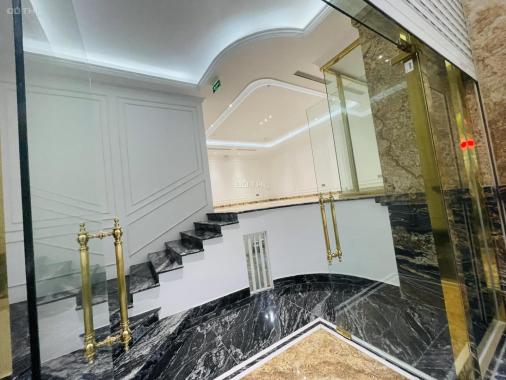 Cần bán gấp nhà phố Dương Khuê 94m2, 8T, MT 9.5m thang máy, phân lô vỉa hè ô tô tránh, kinh doanh