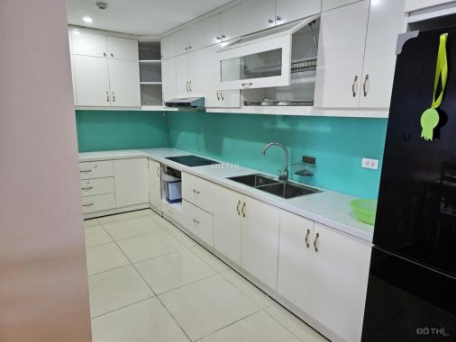 Cho thuê căn hộ chung cư Goldmark City, 107m2, 3PN, nội thất thiết kế đẹp (đang trống - ảnh thật)