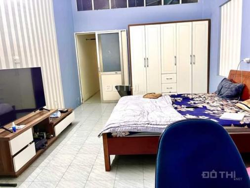 Cần bán gấp nhà 54m2 giá 5.4 tỷ có thương lượng đê la thành