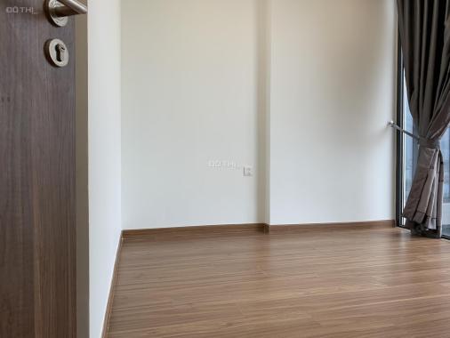 Cho thuê căn hộ Eco Green Sài Gòn ntcb view thoáng, tầng cao vào liền giá 13tr LH 0708090400 Truong