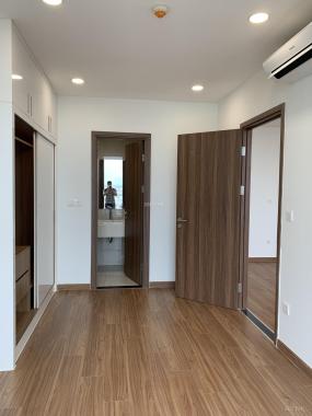 Cho thuê căn hộ Eco Green Sài Gòn ntcb view thoáng, tầng cao vào liền giá 13tr LH 0708090400 Truong