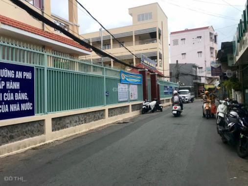 Bán nhà góc 2 mặt tiền đường Trần Bình Trọng, kế trường học. Giá 4,4 tỷ