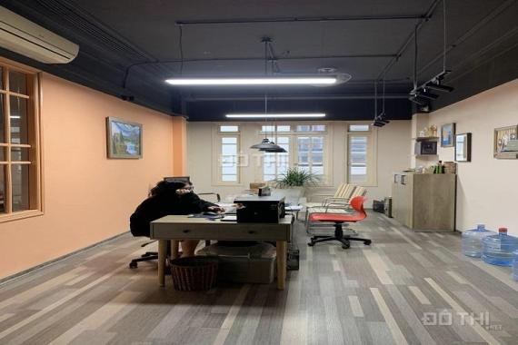 Phân lô 6 tầng ô tô đỗ cửa phố Hoàng Cầu, Đống Đa. 52m2 22.3 tỷ. Vài bước chân ra mặt hồ