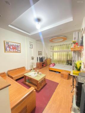 Hoàng Hoa Thám lô góc - nhà 3 mặt ngõ - 34m2 x 5 tầng, 5 tỷ