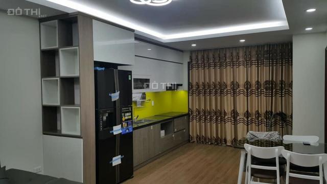 Cần cho thuê gấp Căn hộ Chung cư  Central Field 219 Trung Kính, giá 11.5tr/tháng, hướng Đông Nam