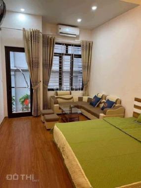 Cho thuê nhà làm CHDV Đặng Thai Mai 7 phòng full đồ, cạnh hồ
