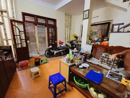 Bán gấp nhà Nguyễn Khánh Toàn 7t thang máy lô góc ngõ ô tô tải kinh doanh - hạ sâu 3 tỷ