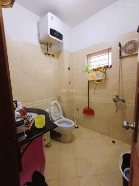 Bán gấp nhà Nguyễn Khánh Toàn 7t thang máy lô góc ngõ ô tô tải kinh doanh - hạ sâu 3 tỷ