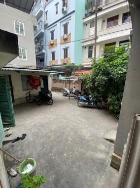 Bán mảnh đất lô góc phố Đội Cấn, Linh Lang, Ba Đình DT 140m2 ngõ thông