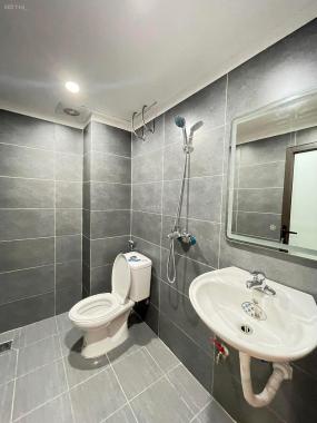 Bán nhà phố Đại La, Hai Bà Trưng, gần phố, ba gác đỗ cửa, ở ngay, 40m2, 4 tầng, giá 4 tỷ 4