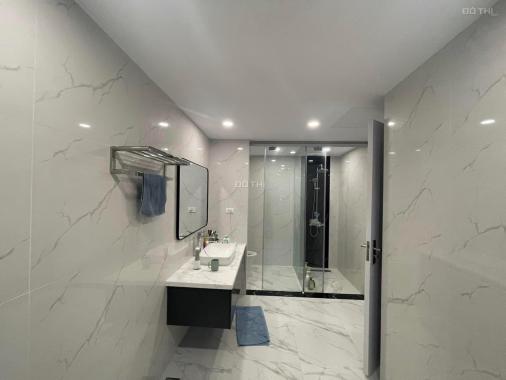 Đại La, Hai Bà Trưng, nhà đập hộp, gần phố, mặt tiền rộng, 50m2, 5 tầng, chỉ 5 tỉ 4