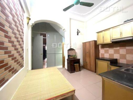 Cho thuê phòng trọ 25m2 full đồ, giờ tự do, không chung chủ tại Đỗ Nhuận 3tr. LH 0988823826