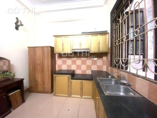Cho thuê phòng trọ 25m2 full đồ, giờ tự do, không chung chủ tại Đỗ Nhuận 3tr. LH 0988823826