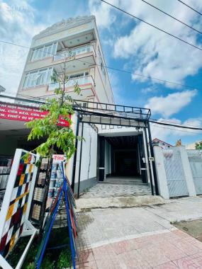Bán nhà mặt tiền đường Nguyễn Thông. DT 69m2. Giá 3,65 tỷ