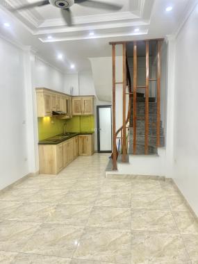 Bán nhà 5 tầng 3 ngủ 3 bước lên ô tô - Yên Xá - Thanh Trì giá 3tỷ (TL mạnh)