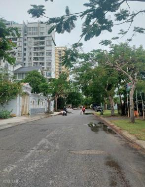Bán đất biệt thự Đông Thủ Thiêm đường Nguyễn Duy Trinh Q. 2 (309m2) 82 tr/m2. LH 0909 972 783