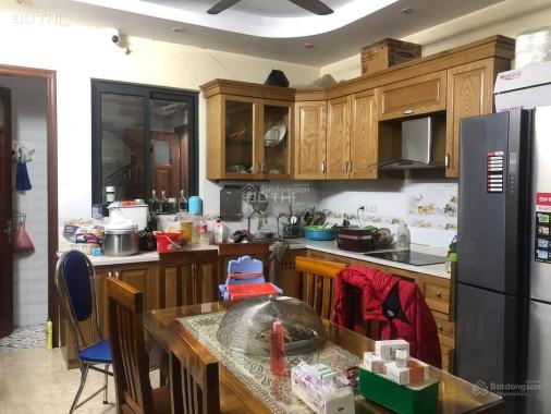 Bán nhà riêng 18/2 tại Đường Mạc Thái Tổ, Yên Hòa, Cầu Giấy, Hà Nội diện tích 55m2 giá 17.2 Tỷ