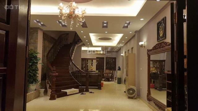TÂN ẤP SÁT PHỐ CỔNG BV HÒE NHAI 113M 5 TẦNG ĐẸP LONG LANH  8.5 TỶ 8 PHÒNG 40TR/TH 0986073333